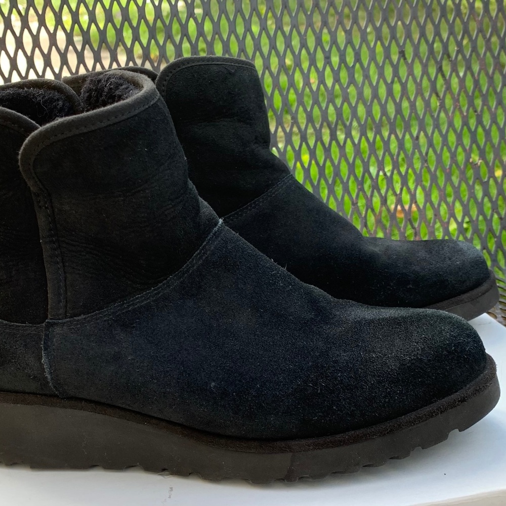 UGG Classic Short ladies 8.5